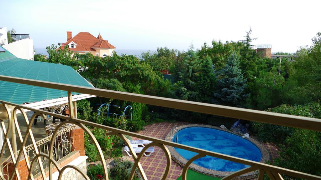 Nautilus Hotel Odessa Buitenkant foto